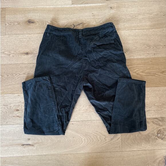 ASOS Design Men’s - Utility Cargo Pants in Dark Greenish Brown - Picture 4 of 4